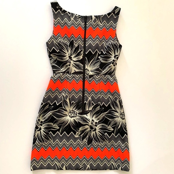 Milly Sheath Dress - Picture 3 of 5